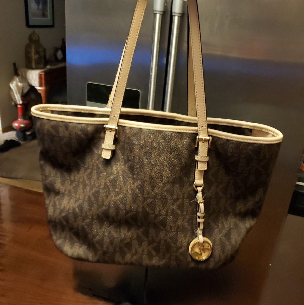Michael kors bag